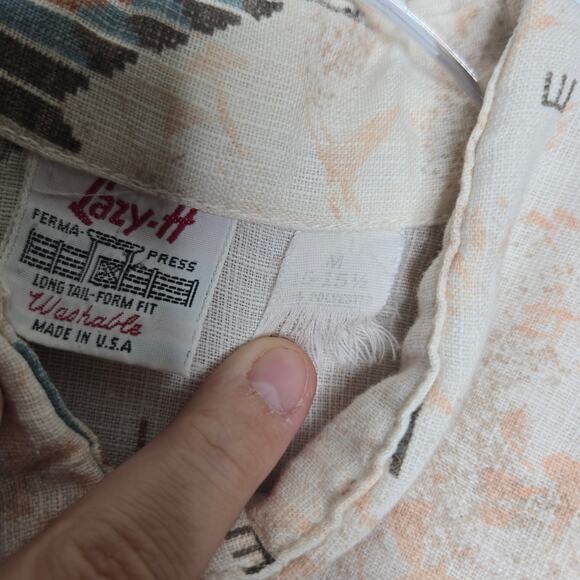 VINTAGE Lazy H Cream Corduroy Aztec Long Sleeve Button Down Shirt Mens SZ MD - Picture 4 of 6